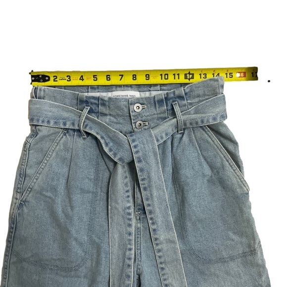 Something Navy Denim Vintage 80s crop top paper bag pant set - Picture 9 of 12